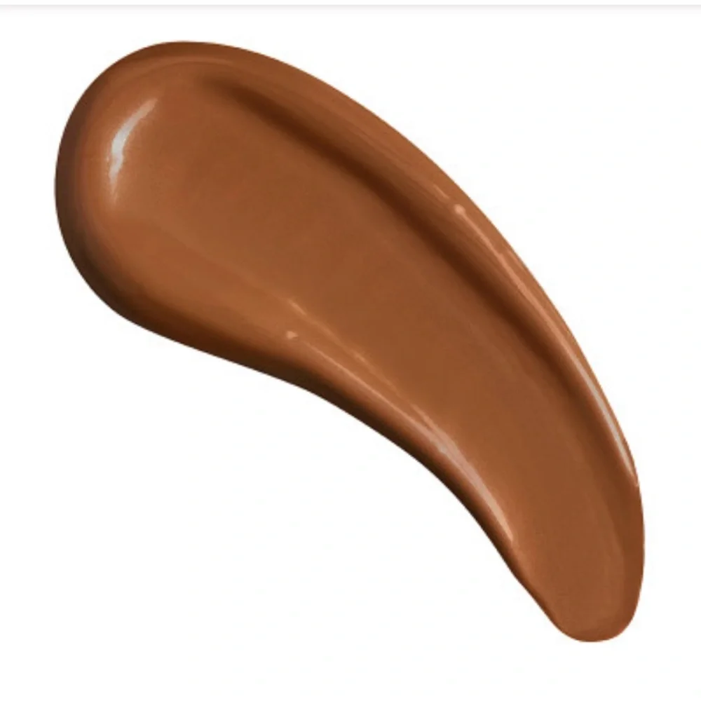 NWT Charlotte Tilbury Magic Concealer. Shade #14 Deep with peach undertones